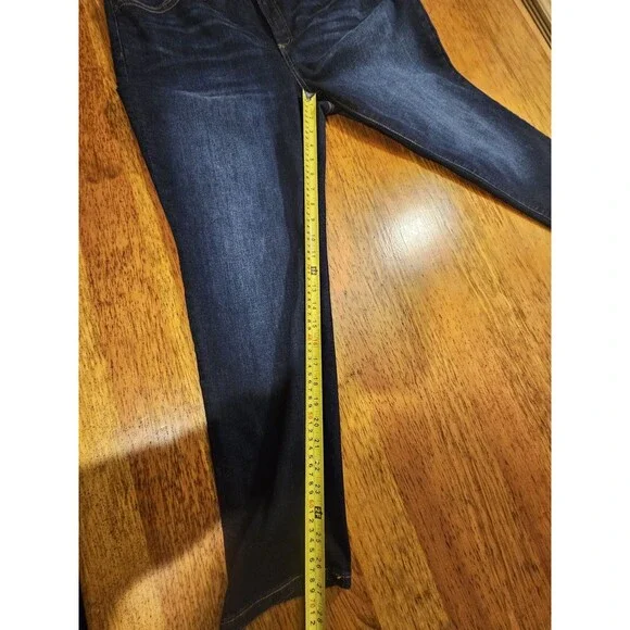 Chico’s So Slimming Pull On Slim Leg Jeans Dark Indigo Size 2.5P US 14P EUC - Picture 4 of 10